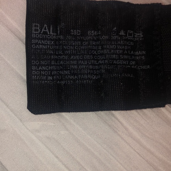 Bali Black and Tan lining inside used a few times looks new - Picture 4 of 4